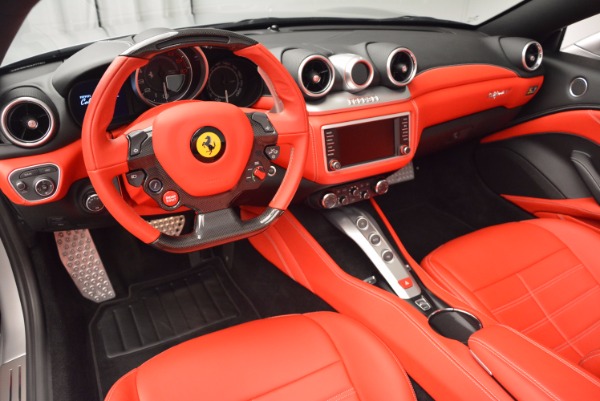 Used 2015 Ferrari California T for sale Sold at Pagani of Greenwich in Greenwich CT 06830 25