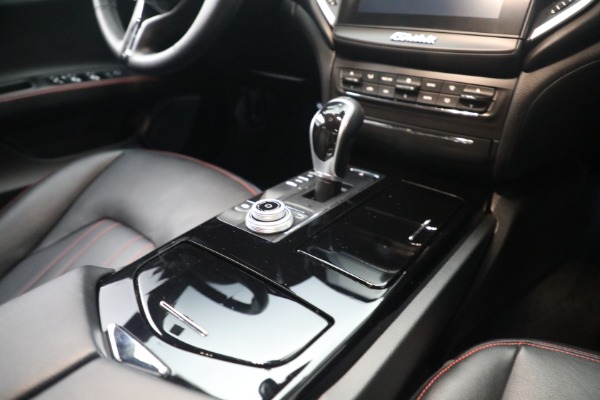Used 2018 Maserati Ghibli S Q4 for sale $34,900 at Pagani of Greenwich in Greenwich CT 06830 25