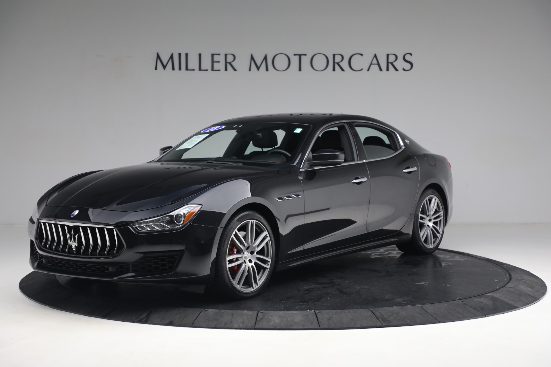 Used 2018 Maserati Ghibli S Q4 for sale $34,900 at Pagani of Greenwich in Greenwich CT 06830 1