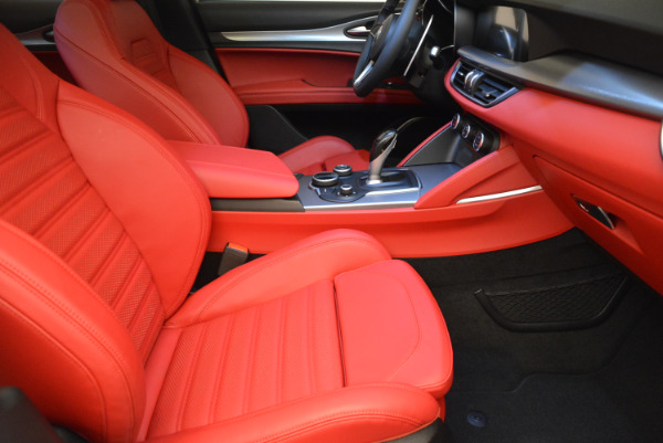 New 2018 Alfa Romeo Stelvio Ti Sport Q4 for sale Sold at Pagani of Greenwich in Greenwich CT 06830 17