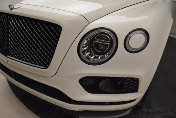 New 2018 Bentley Bentayga Black Edition for sale Sold at Pagani of Greenwich in Greenwich CT 06830 15