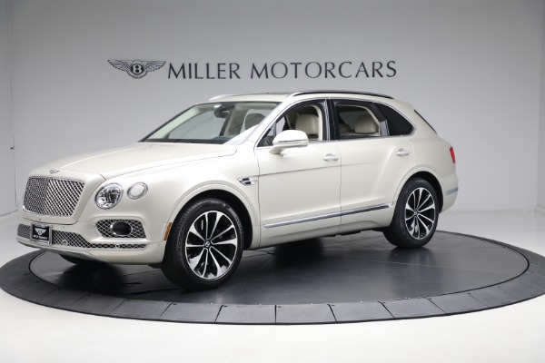 Used 2018 Bentley Bentayga Signature Edition for sale Sold at Pagani of Greenwich in Greenwich CT 06830 2