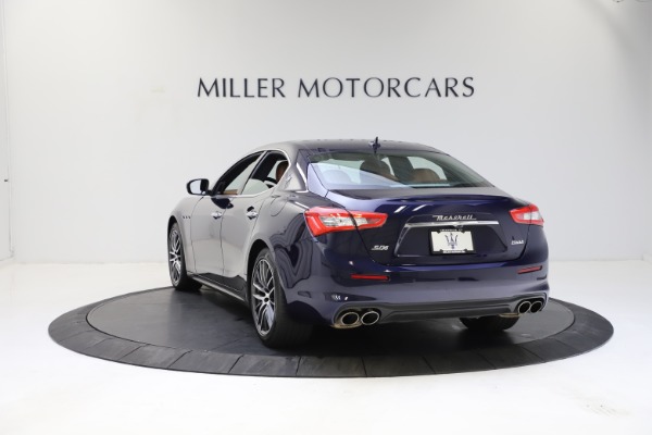 Used 2018 Maserati Ghibli S Q4 for sale Sold at Pagani of Greenwich in Greenwich CT 06830 5