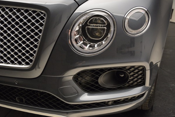 Used 2018 Bentley Bentayga W12 Signature for sale Sold at Pagani of Greenwich in Greenwich CT 06830 14