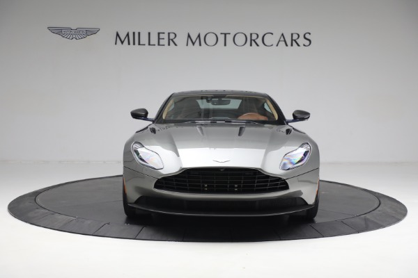 Used 2018 Aston Martin DB11 V12 for sale $127,900 at Pagani of Greenwich in Greenwich CT 06830 11