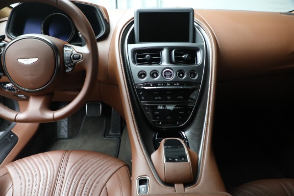 Used 2018 Aston Martin DB11 V12 for sale $127,900 at Pagani of Greenwich in Greenwich CT 06830 19