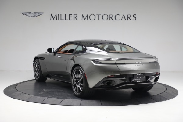 Used 2018 Aston Martin DB11 V12 for sale $127,900 at Pagani of Greenwich in Greenwich CT 06830 4