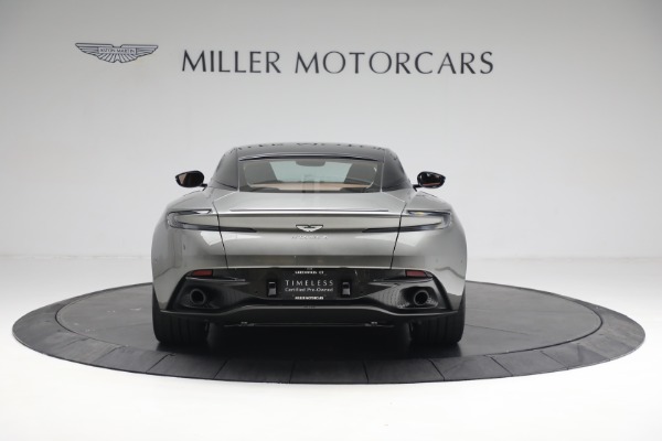 Used 2018 Aston Martin DB11 V12 for sale $127,900 at Pagani of Greenwich in Greenwich CT 06830 5