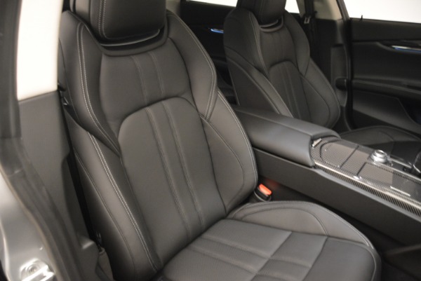 Used 2018 Maserati Quattroporte S Q4 Gransport for sale $69,900 at Pagani of Greenwich in Greenwich CT 06830 21