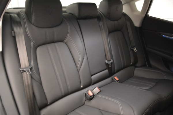 Used 2018 Maserati Quattroporte S Q4 Gransport for sale $69,900 at Pagani of Greenwich in Greenwich CT 06830 24