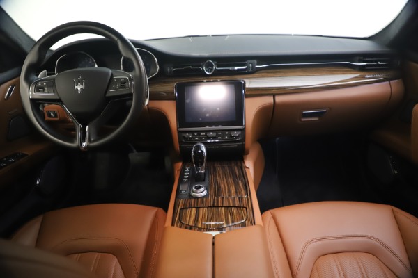 Used 2018 Maserati Quattroporte S Q4 GranLusso for sale Sold at Pagani of Greenwich in Greenwich CT 06830 27