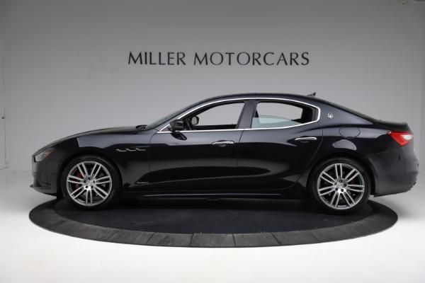 Used 2018 Maserati Ghibli S Q4 Gransport for sale Sold at Pagani of Greenwich in Greenwich CT 06830 3