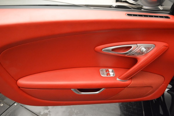 Used 2010 Bugatti Veyron 16.4 Sang Noir for sale Sold at Pagani of Greenwich in Greenwich CT 06830 16