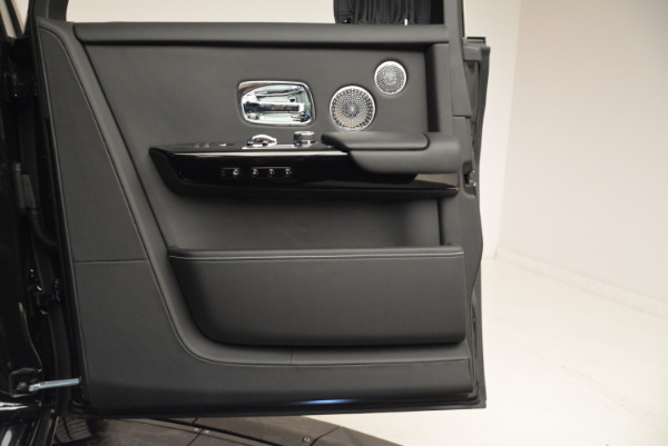 Used 2018 Rolls-Royce Phantom for sale Sold at Pagani of Greenwich in Greenwich CT 06830 16