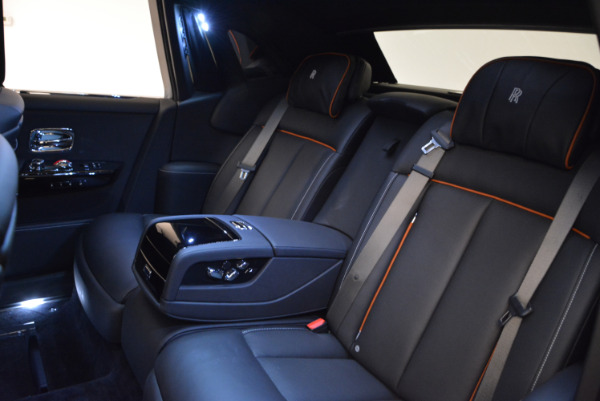 Used 2018 Rolls-Royce Phantom for sale Sold at Pagani of Greenwich in Greenwich CT 06830 17
