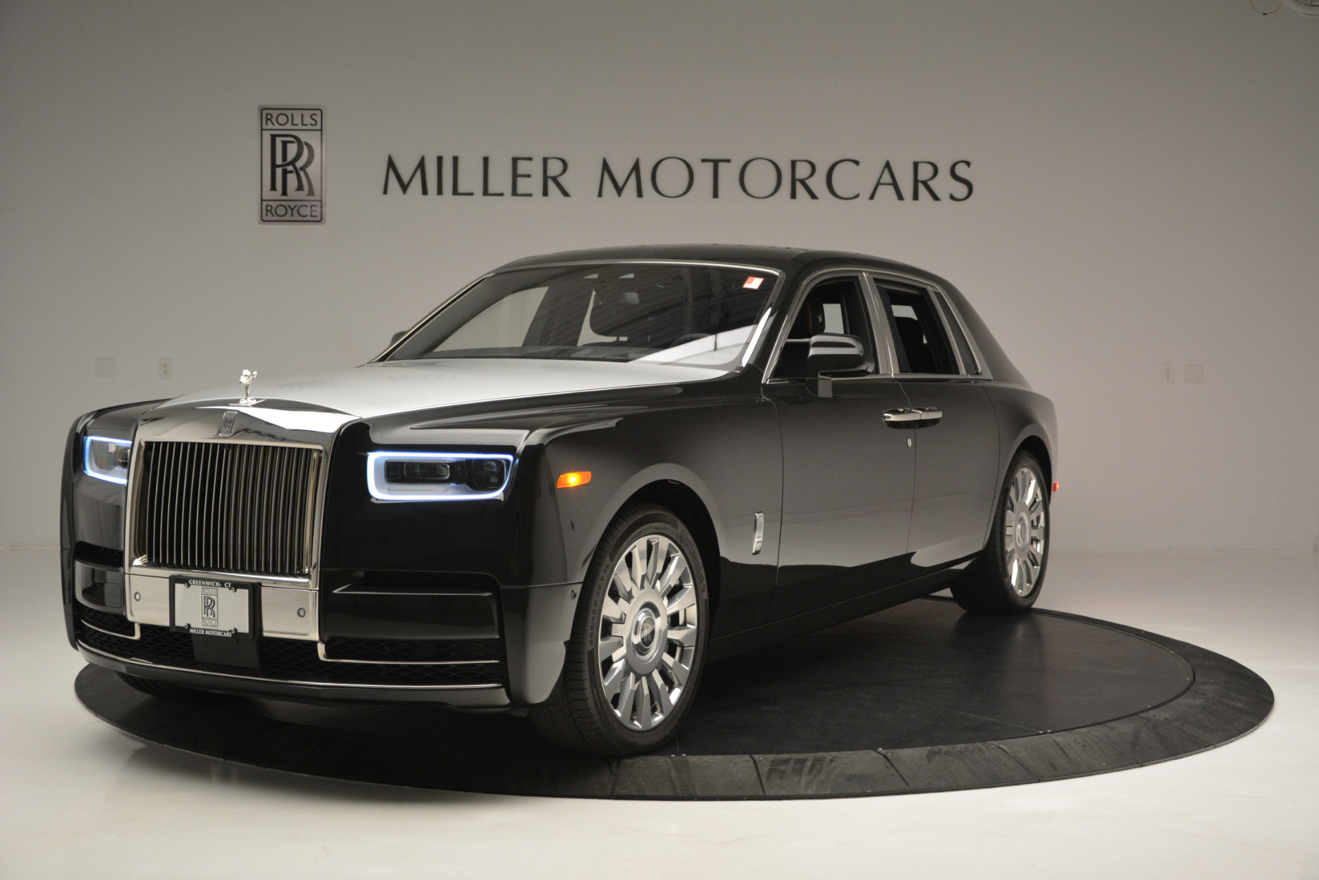 Used 2018 Rolls-Royce Phantom for sale Sold at Pagani of Greenwich in Greenwich CT 06830 1