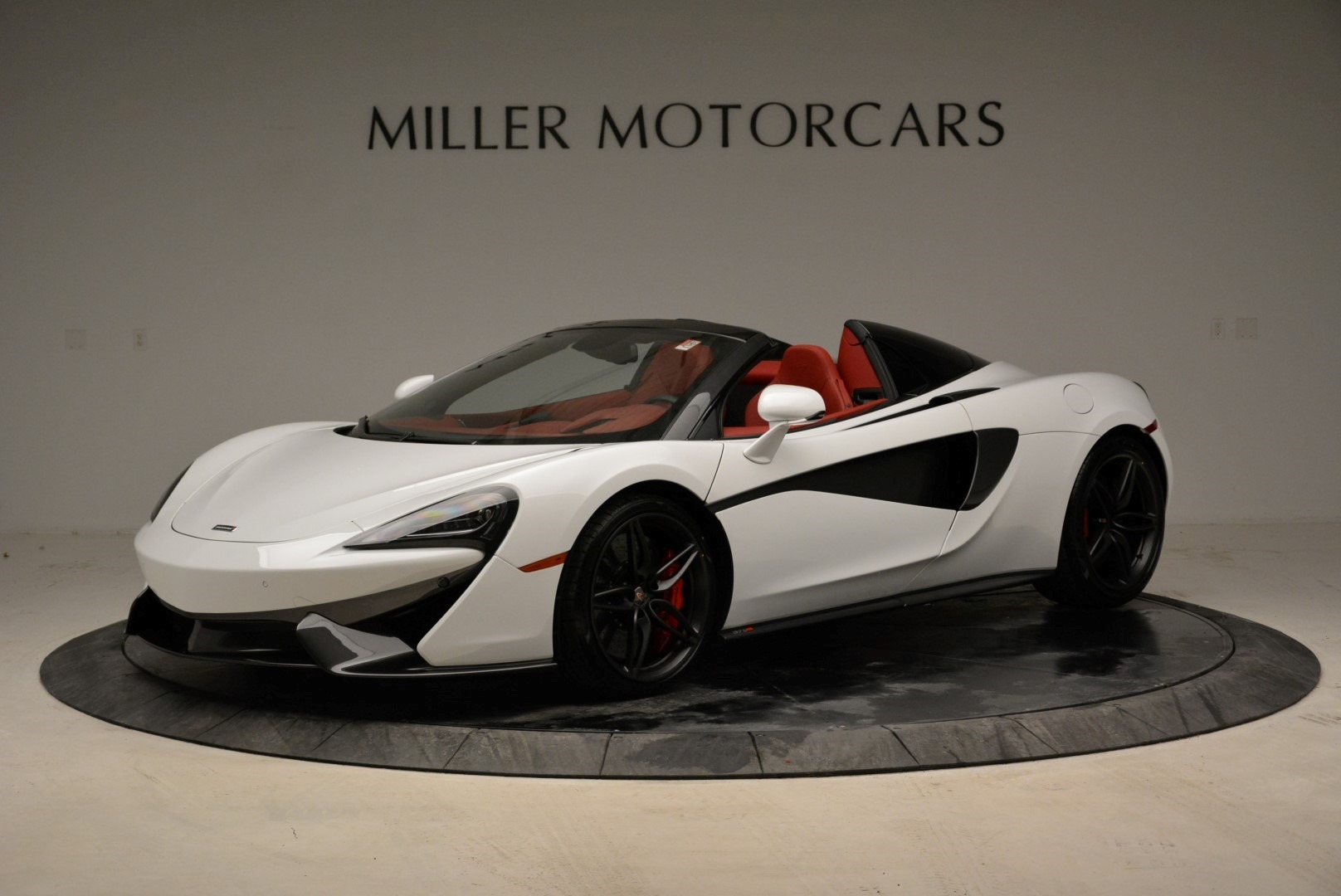 Used 2018 McLaren 570S Spider for sale Sold at Pagani of Greenwich in Greenwich CT 06830 1