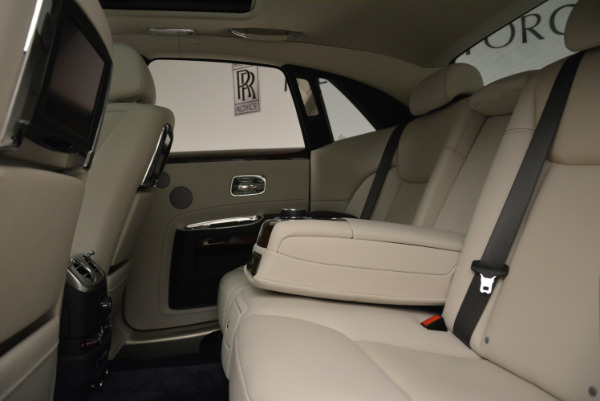 Used 2015 Rolls-Royce Ghost for sale Sold at Pagani of Greenwich in Greenwich CT 06830 26