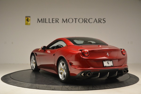 Used 2015 Ferrari California T for sale Sold at Pagani of Greenwich in Greenwich CT 06830 17