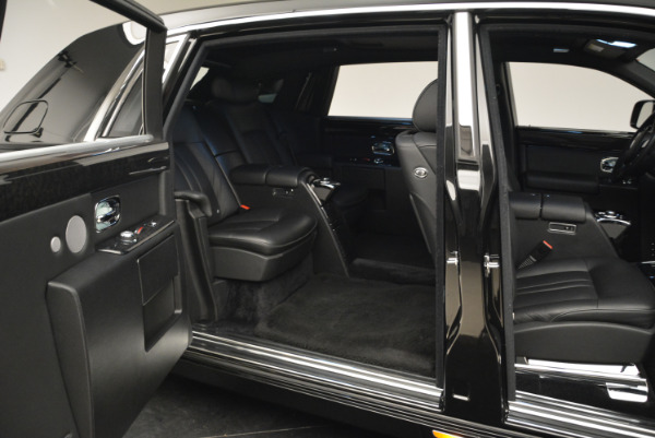 Used 2014 Rolls-Royce Phantom EWB for sale Sold at Pagani of Greenwich in Greenwich CT 06830 11