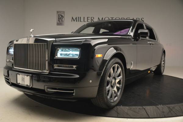 Used 2014 Rolls-Royce Phantom EWB for sale Sold at Pagani of Greenwich in Greenwich CT 06830 3