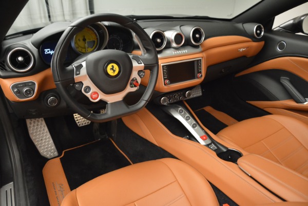 Used 2017 Ferrari California T Handling Speciale for sale Sold at Pagani of Greenwich in Greenwich CT 06830 25