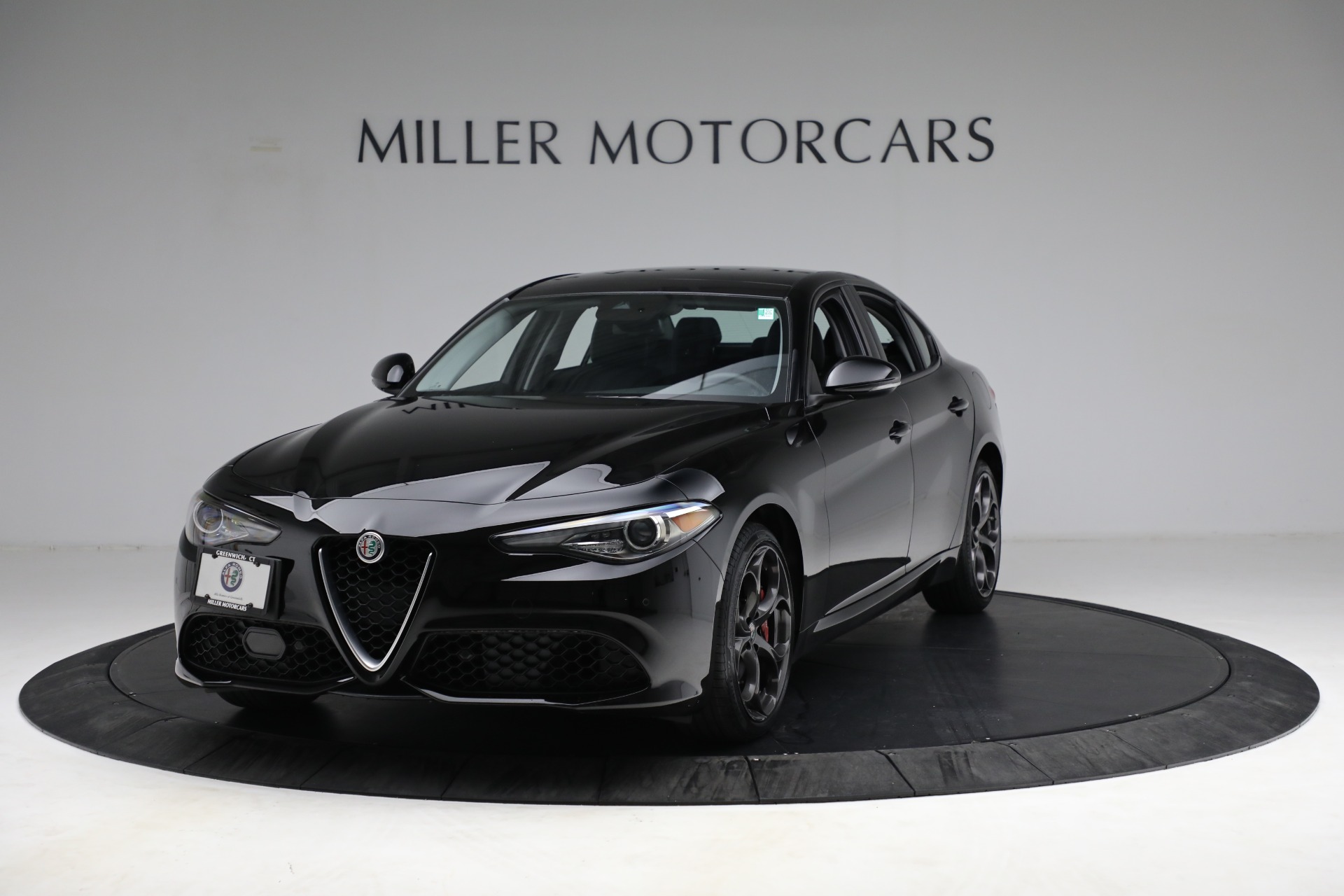 Used 2018 Alfa Romeo Giulia Ti Sport Q4 for sale Sold at Pagani of Greenwich in Greenwich CT 06830 1