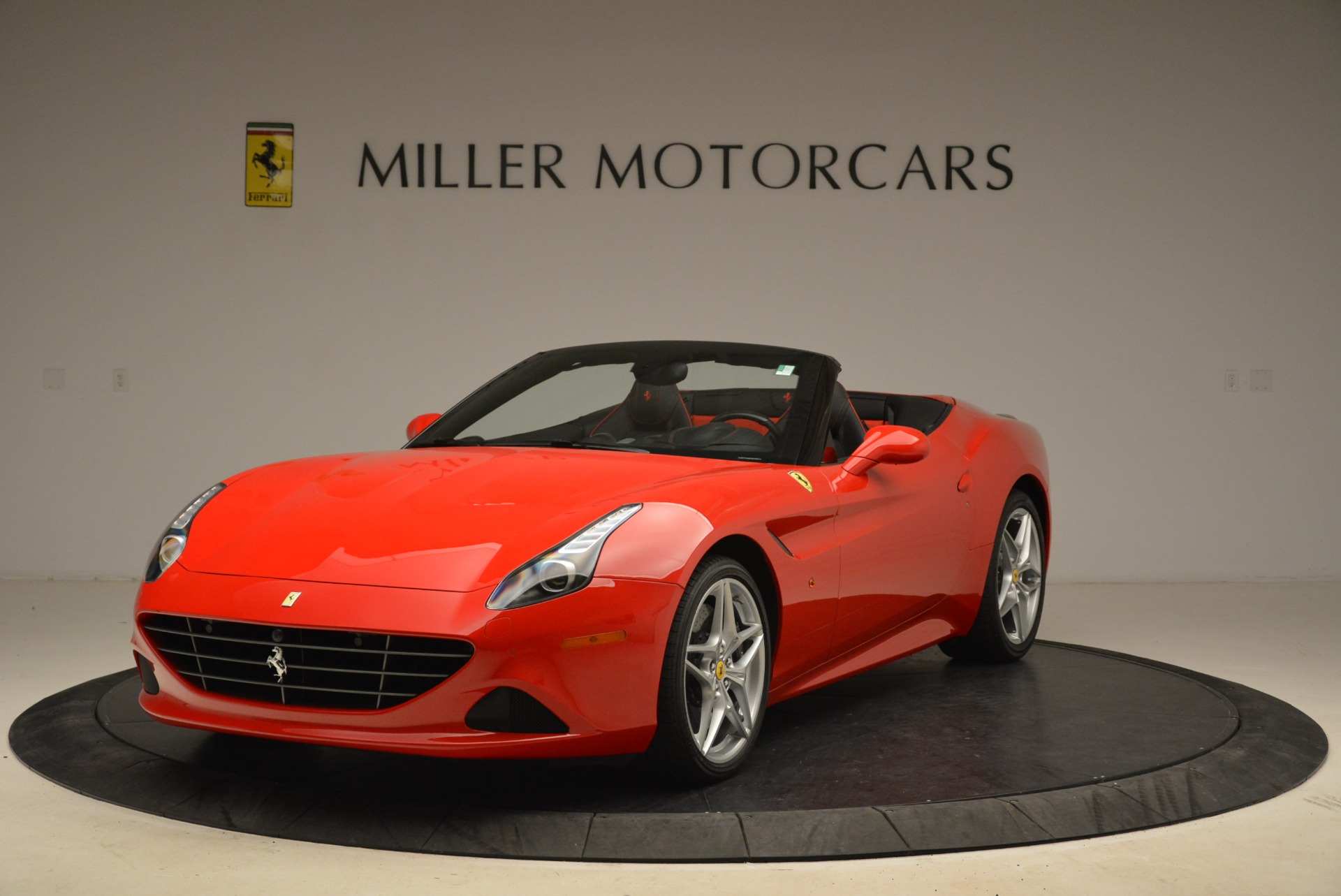 Used 2016 Ferrari California T Handling Speciale for sale Sold at Pagani of Greenwich in Greenwich CT 06830 1