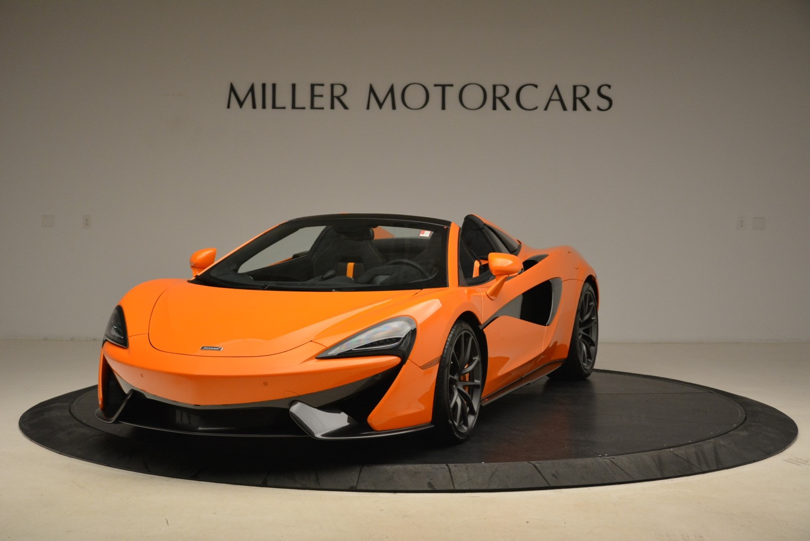 Used 2018 McLaren 570S Spider Convertible for sale Sold at Pagani of Greenwich in Greenwich CT 06830 1