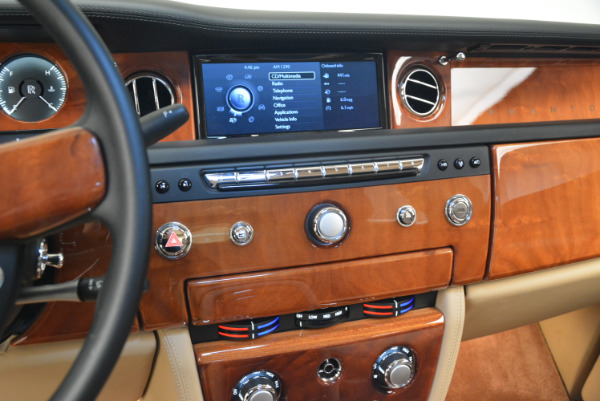 Used 2013 Rolls-Royce Phantom for sale Sold at Pagani of Greenwich in Greenwich CT 06830 16