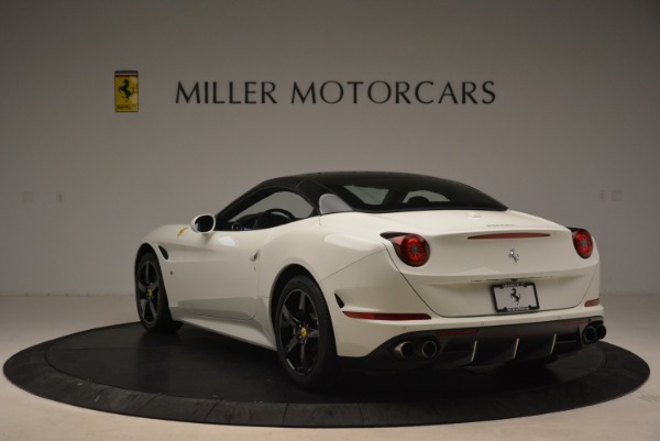 Used 2016 Ferrari California T for sale Sold at Pagani of Greenwich in Greenwich CT 06830 17