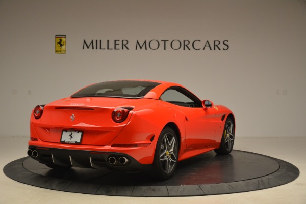 Used 2015 Ferrari California T for sale Sold at Pagani of Greenwich in Greenwich CT 06830 19