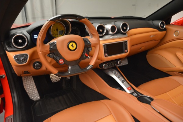 Used 2015 Ferrari California T for sale Sold at Pagani of Greenwich in Greenwich CT 06830 25