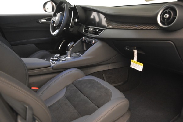 New 2018 Alfa Romeo Giulia Quadrifoglio for sale Sold at Pagani of Greenwich in Greenwich CT 06830 20