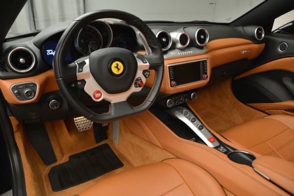 Used 2015 Ferrari California T for sale Sold at Pagani of Greenwich in Greenwich CT 06830 25