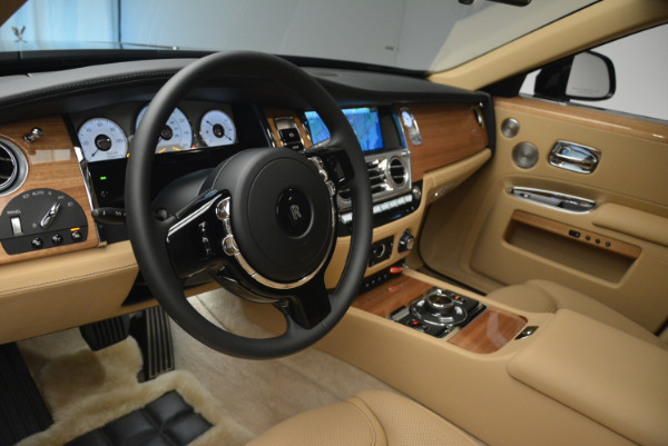 Used 2018 Rolls-Royce Ghost for sale Sold at Pagani of Greenwich in Greenwich CT 06830 17