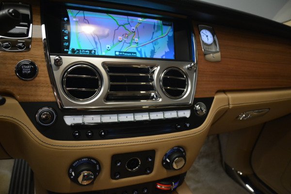 Used 2018 Rolls-Royce Ghost for sale Sold at Pagani of Greenwich in Greenwich CT 06830 18