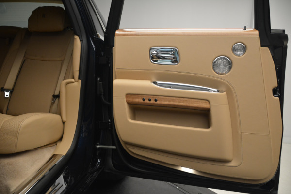 Used 2018 Rolls-Royce Ghost for sale Sold at Pagani of Greenwich in Greenwich CT 06830 20