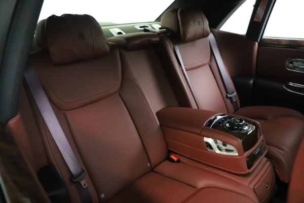 Used 2016 Rolls-Royce Ghost for sale Sold at Pagani of Greenwich in Greenwich CT 06830 16