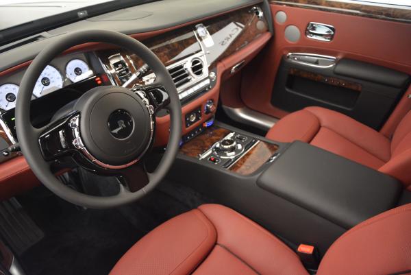 Used 2016 Rolls-Royce Ghost for sale Sold at Pagani of Greenwich in Greenwich CT 06830 24