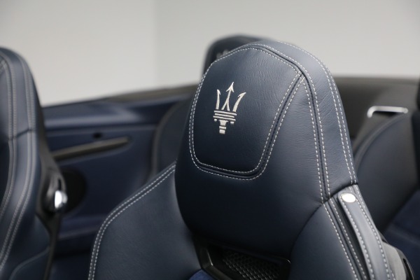 Used 2018 Maserati GranTurismo Sport for sale $109,900 at Pagani of Greenwich in Greenwich CT 06830 21