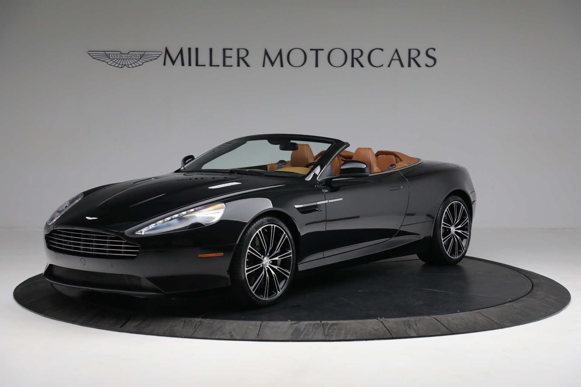 Used 2012 Aston Martin Virage Volante for sale Sold at Pagani of Greenwich in Greenwich CT 06830 1