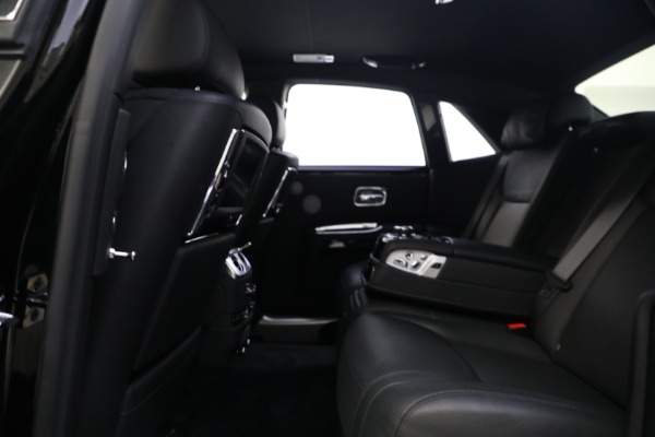 Used 2016 Rolls-Royce Ghost Series II for sale $169,900 at Pagani of Greenwich in Greenwich CT 06830 21