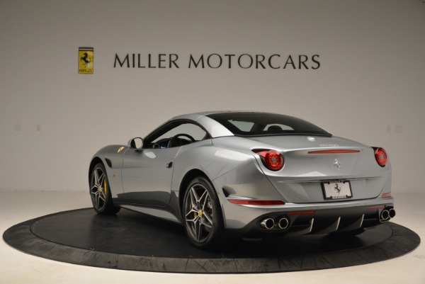 Used 2018 Ferrari California T for sale Sold at Pagani of Greenwich in Greenwich CT 06830 17