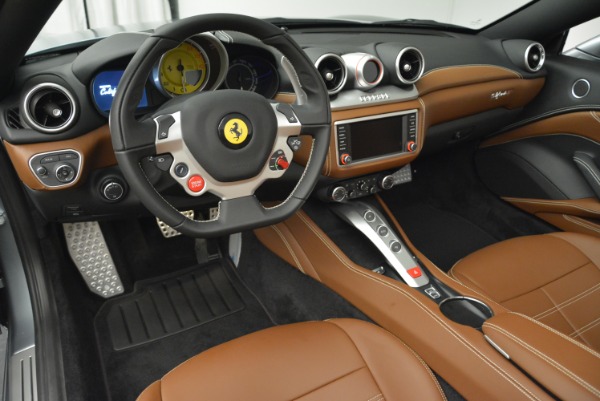 Used 2018 Ferrari California T for sale Sold at Pagani of Greenwich in Greenwich CT 06830 25