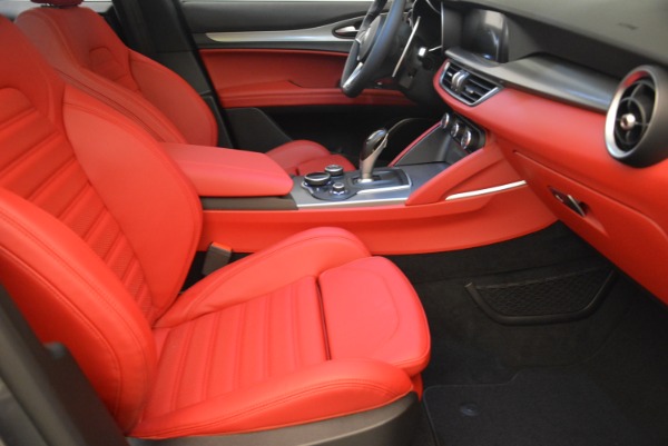 New 2018 Alfa Romeo Stelvio Ti Sport Q4 for sale Sold at Pagani of Greenwich in Greenwich CT 06830 17