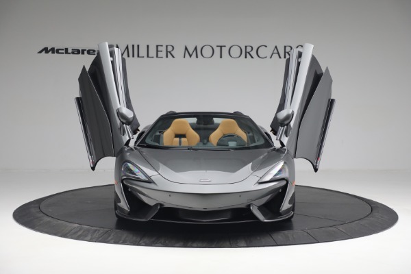 Used 2018 McLaren 570S Spider for sale Sold at Pagani of Greenwich in Greenwich CT 06830 21