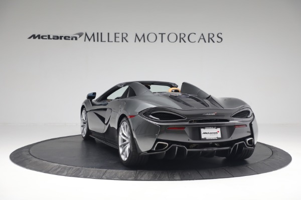 Used 2018 McLaren 570S Spider for sale Sold at Pagani of Greenwich in Greenwich CT 06830 5