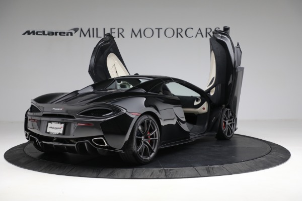 Used 2018 McLaren 570S Spider for sale Sold at Pagani of Greenwich in Greenwich CT 06830 26