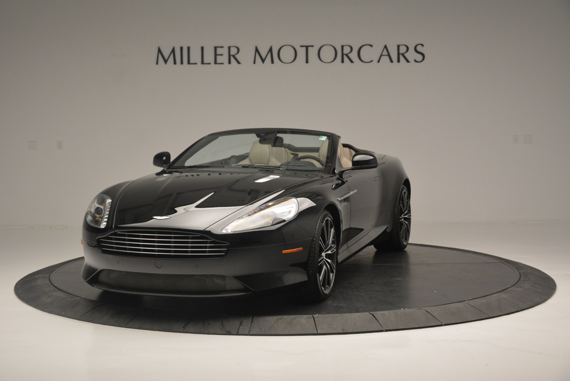 Used 2015 Aston Martin DB9 Volante for sale Sold at Pagani of Greenwich in Greenwich CT 06830 1
